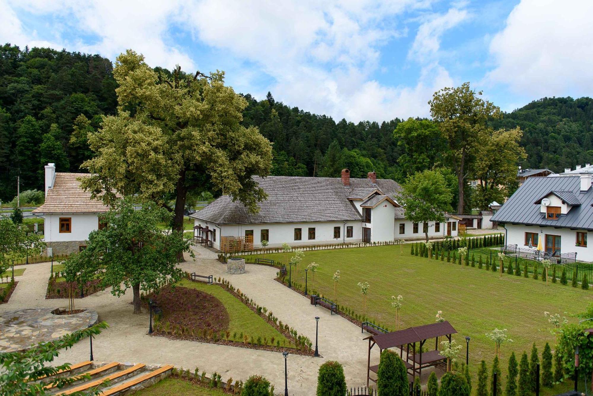 Villa Turris Apartamenty Przy Muszynskim Zamku Мушина Экстерьер фото